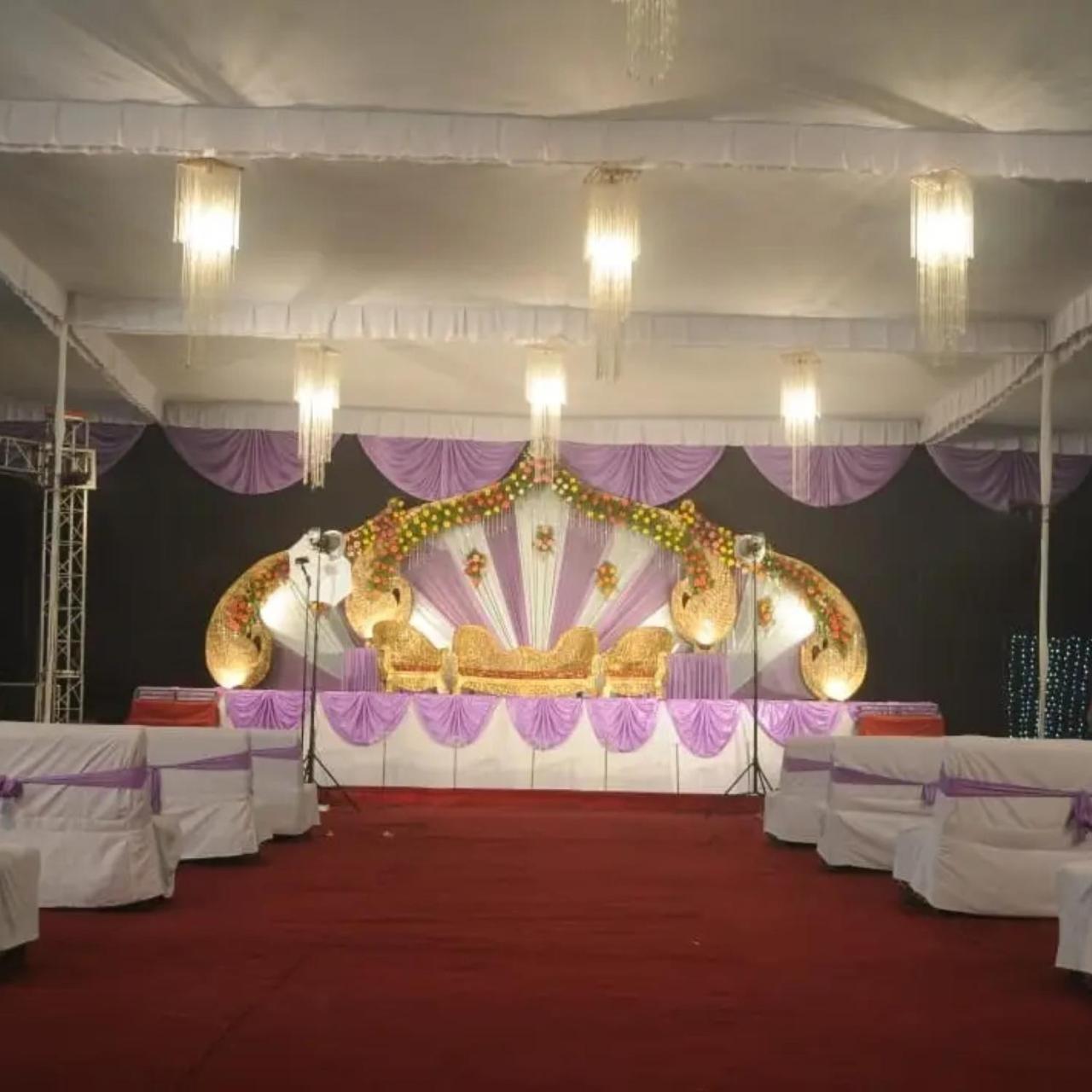 New Kumar Hotel & Banquet Lucknow Eksteriør billede