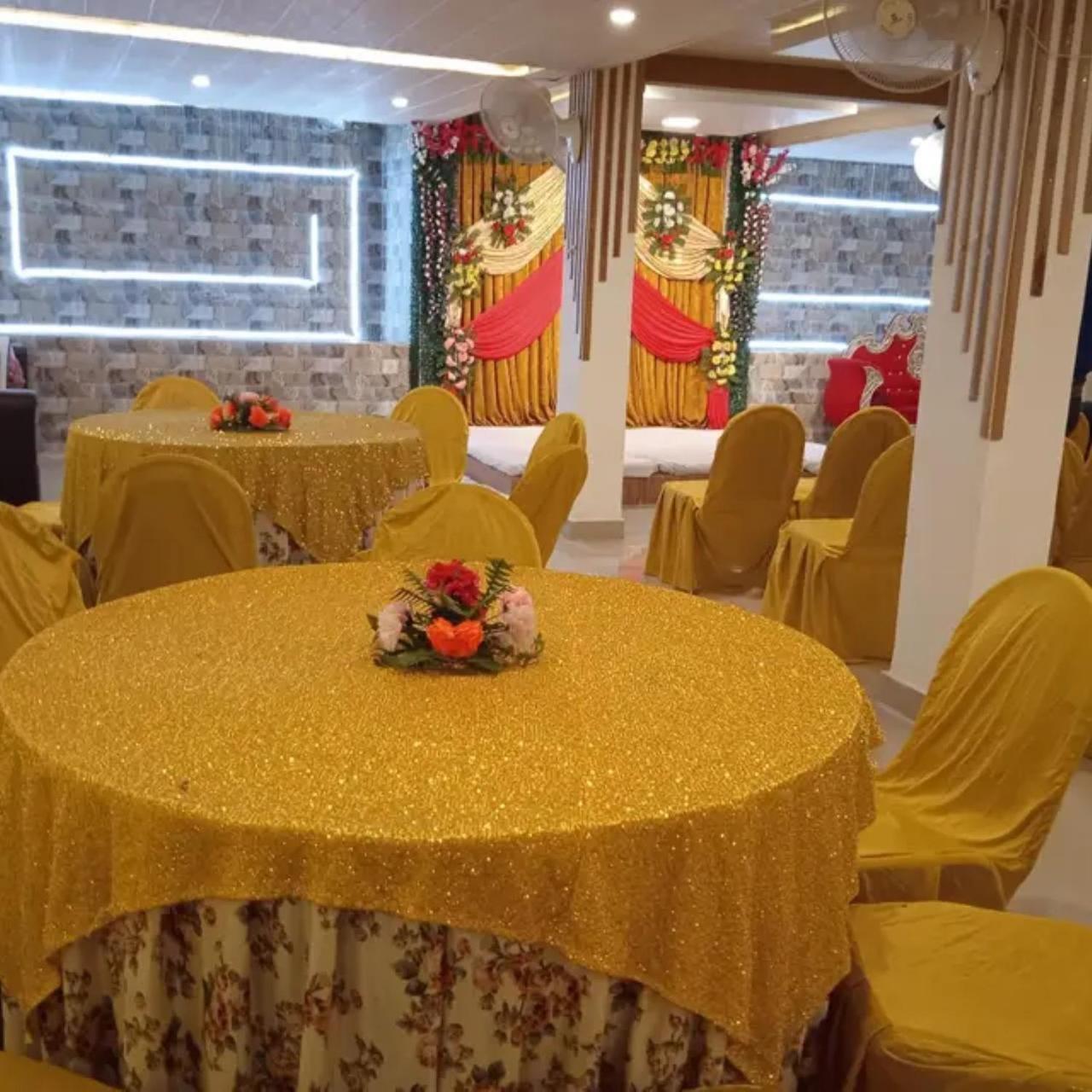 New Kumar Hotel & Banquet Lucknow Eksteriør billede